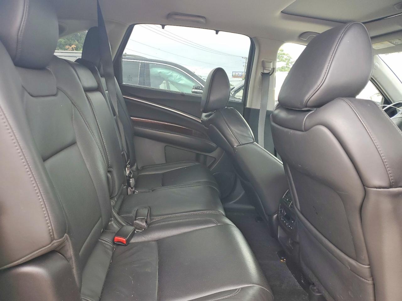 Acura MDX Advance