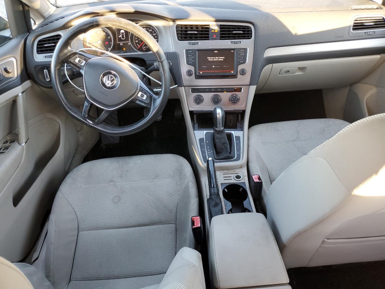 Volkswagen Golf S/se