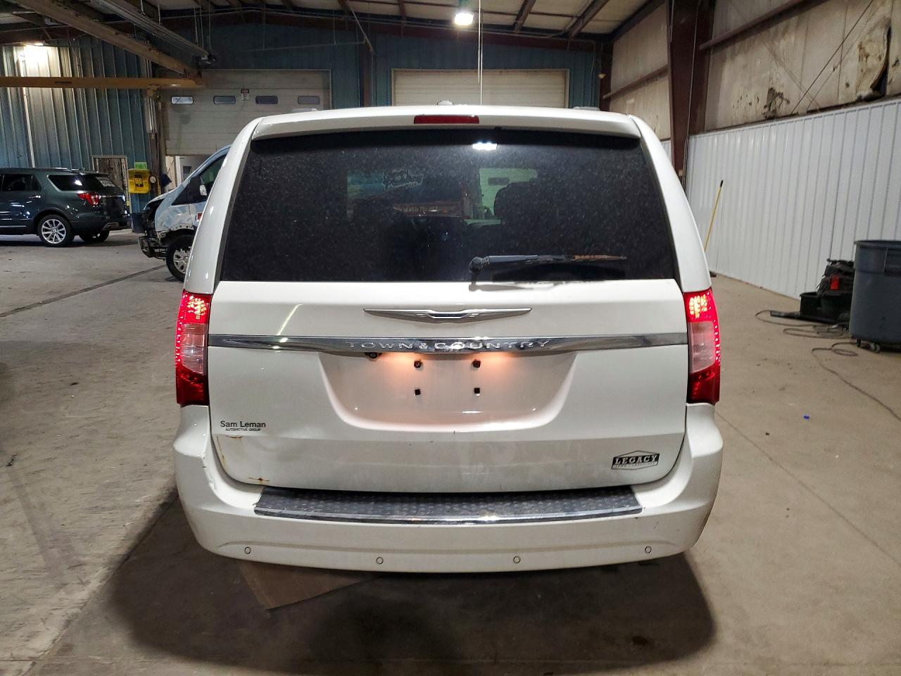 Chrysler Minivan Touring L