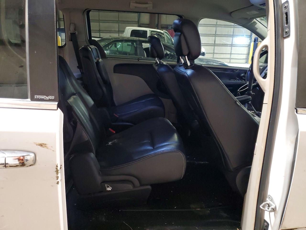 Chrysler Minivan Touring L