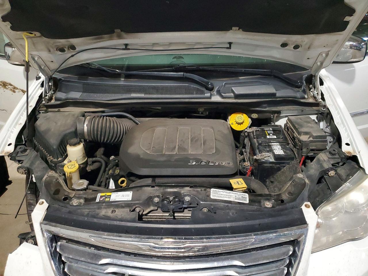 Chrysler Minivan Touring L