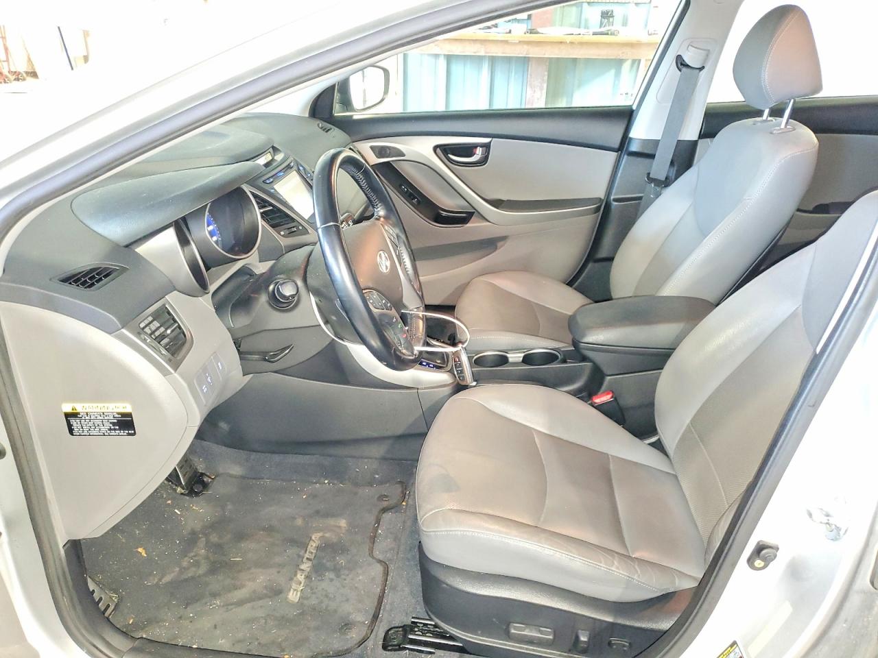Hyundai ELANTRA Sport