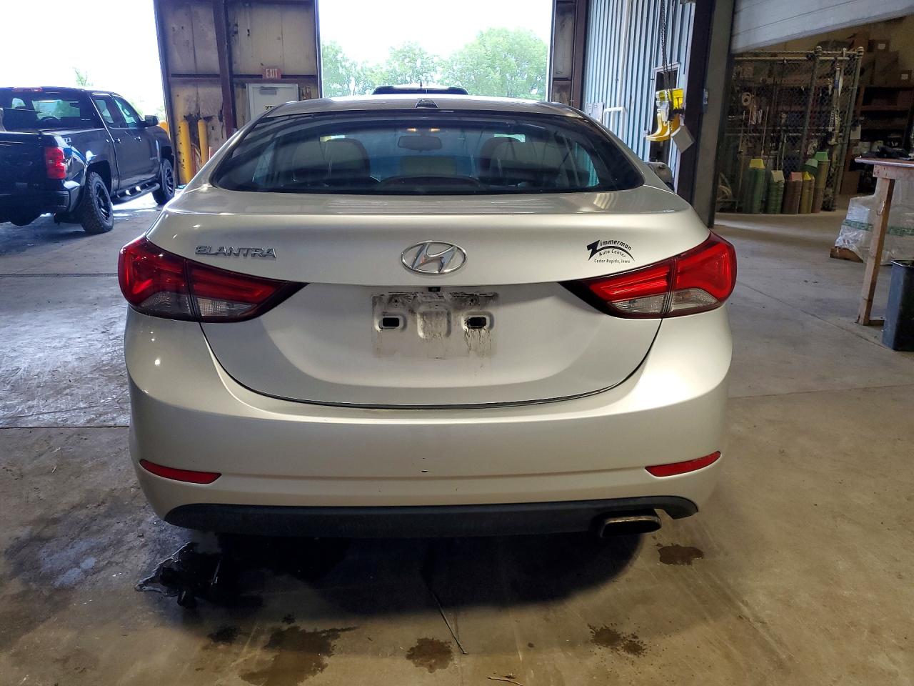 Hyundai ELANTRA Sport