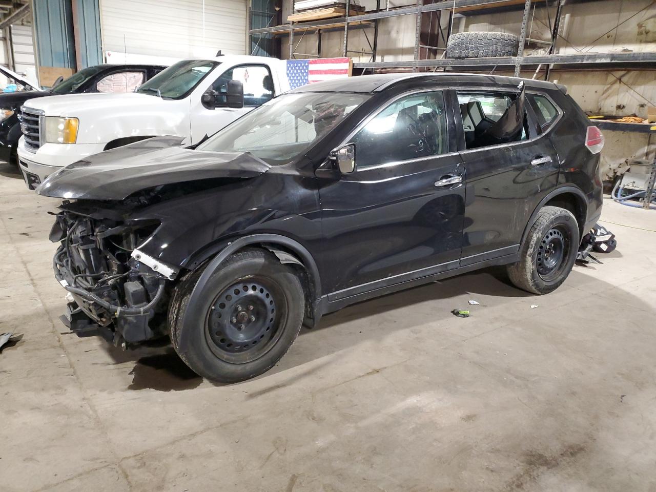 Salvage Nissan Rogue Image