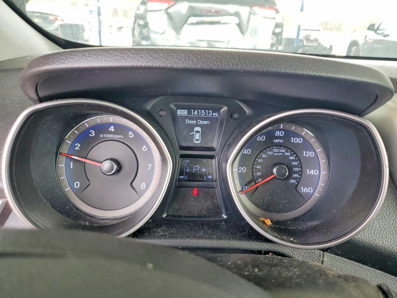 Hyundai ELANTRA Base