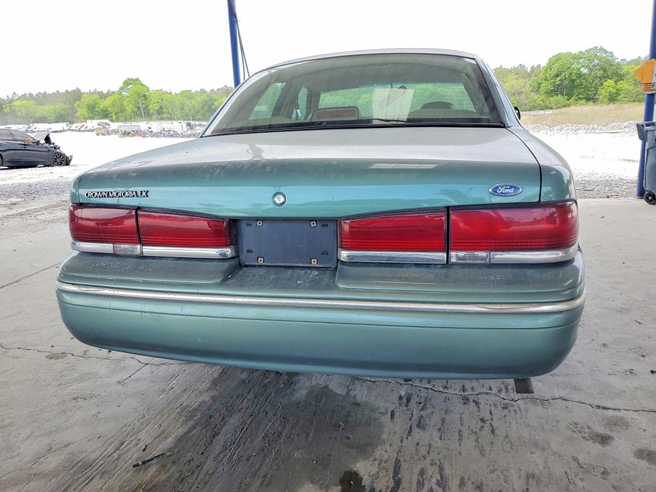 Ford Crown Vic Lx