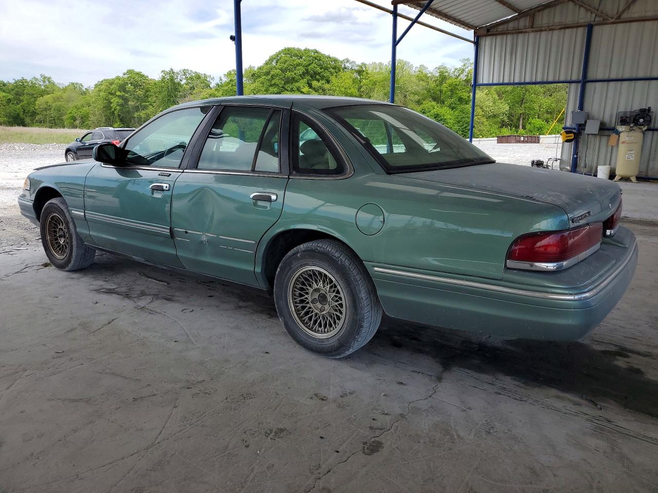 Ford Crown Vic Lx