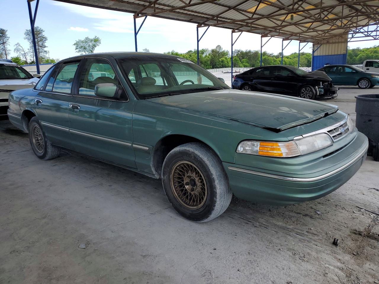 Ford Crown Vic Lx