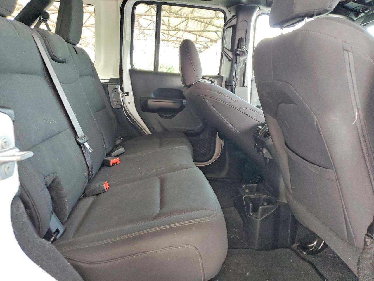 Jeep Wrangler Sport
