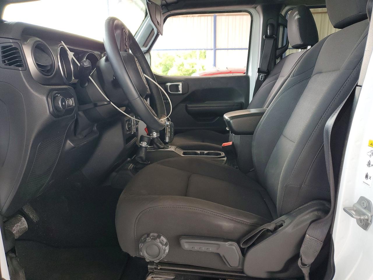 Jeep Wrangler Sport