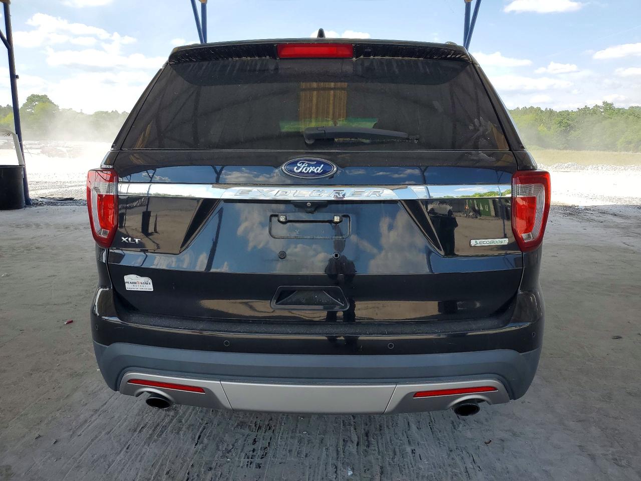 Ford Explorer Xlt