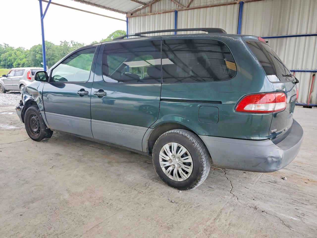 Toyota Sienna Ce