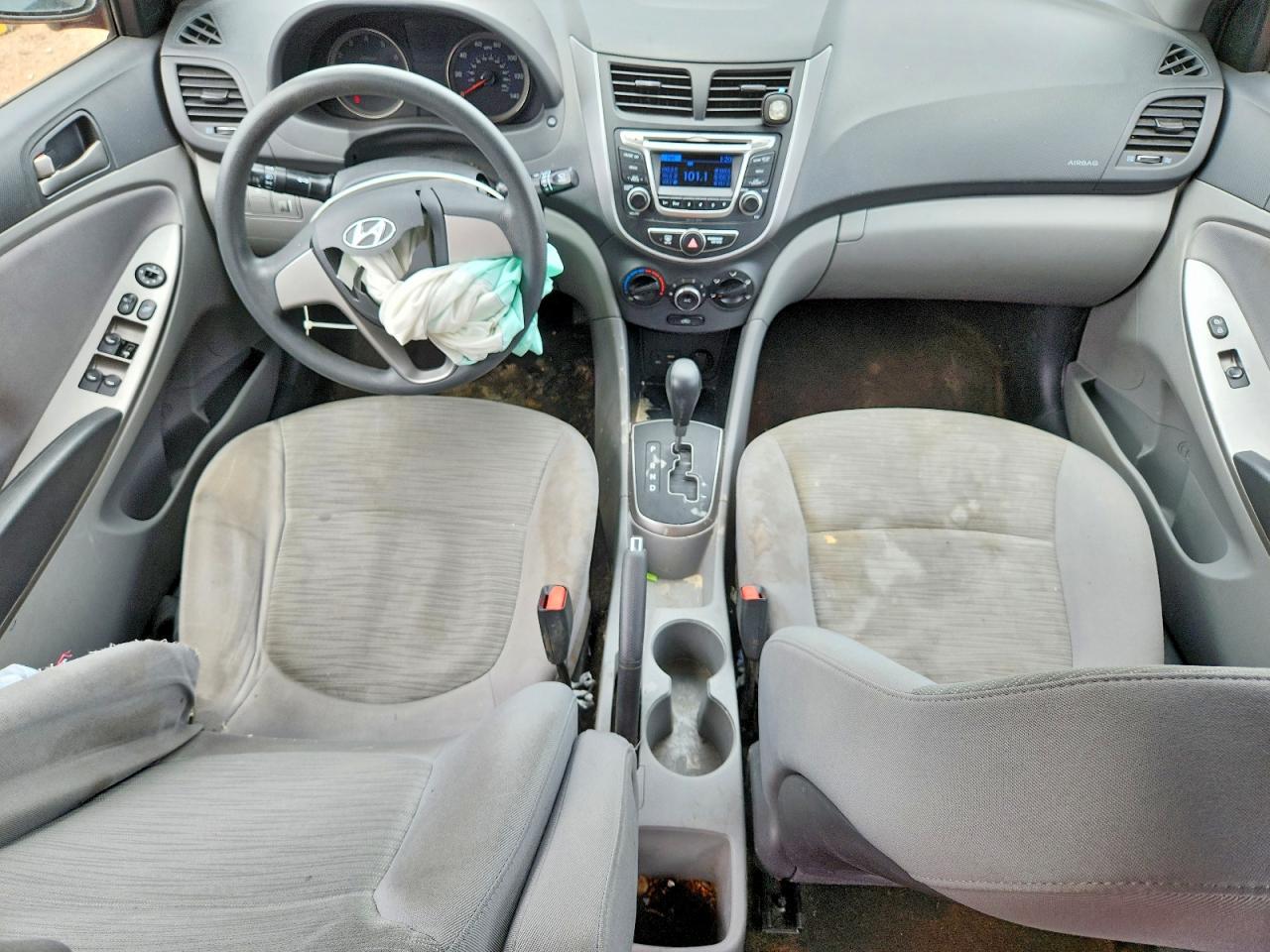Hyundai ACCENT Se