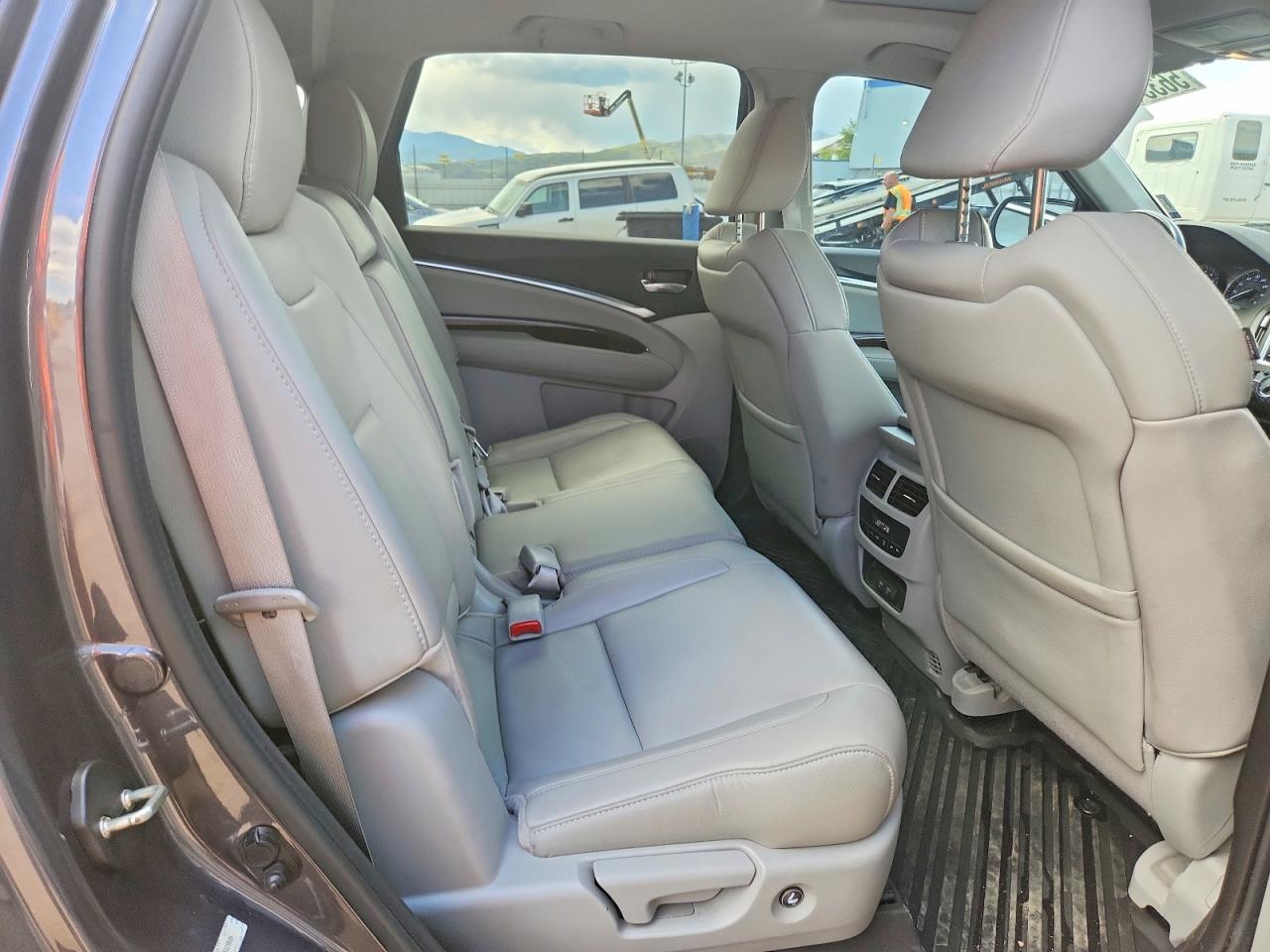 Acura MDX