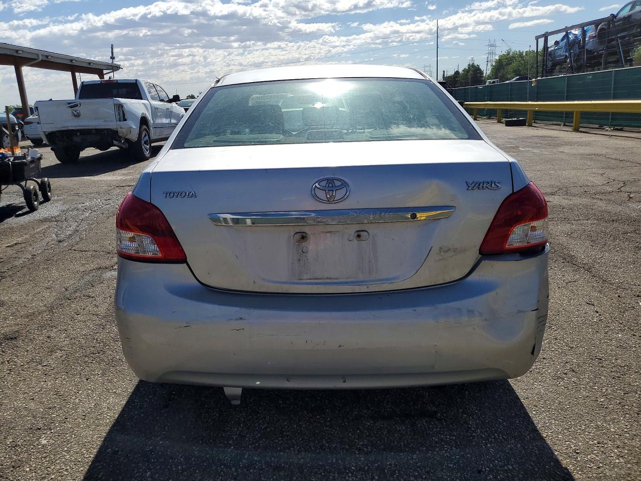 Toyota Yaris Base