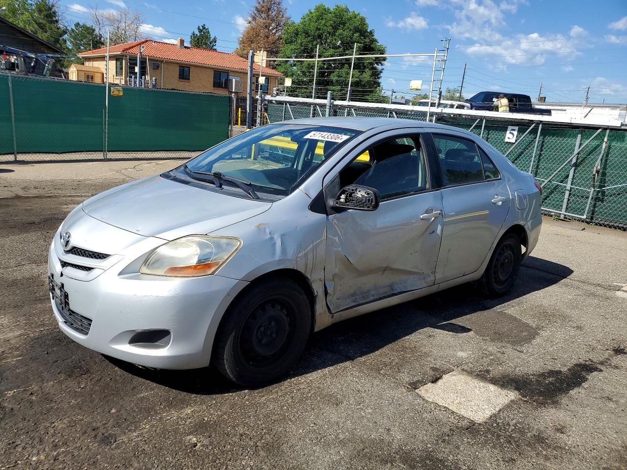 Salvage Toyota Yaris Image