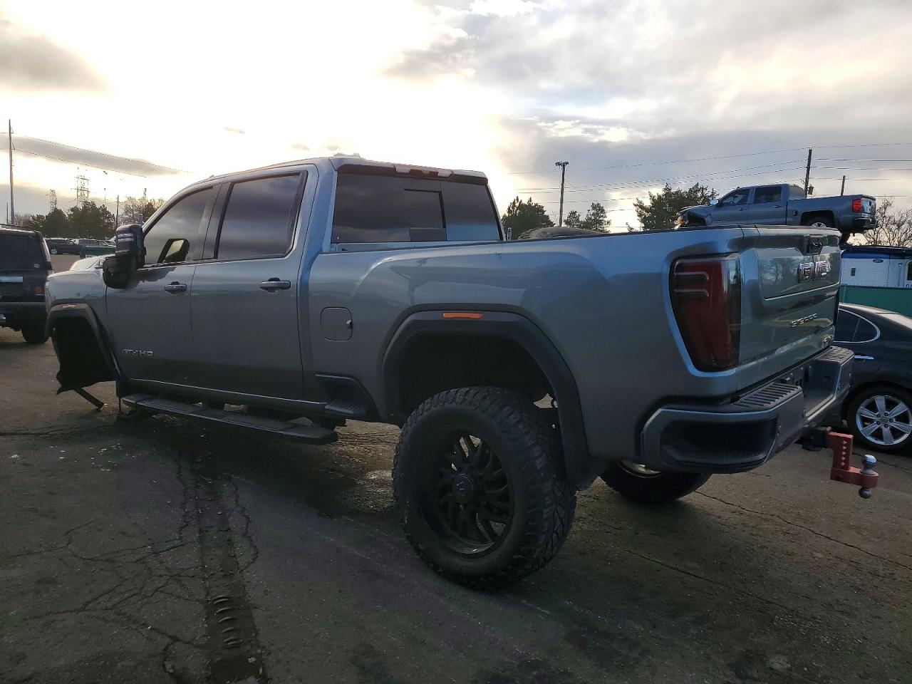 GMC Sierra K2500 At4