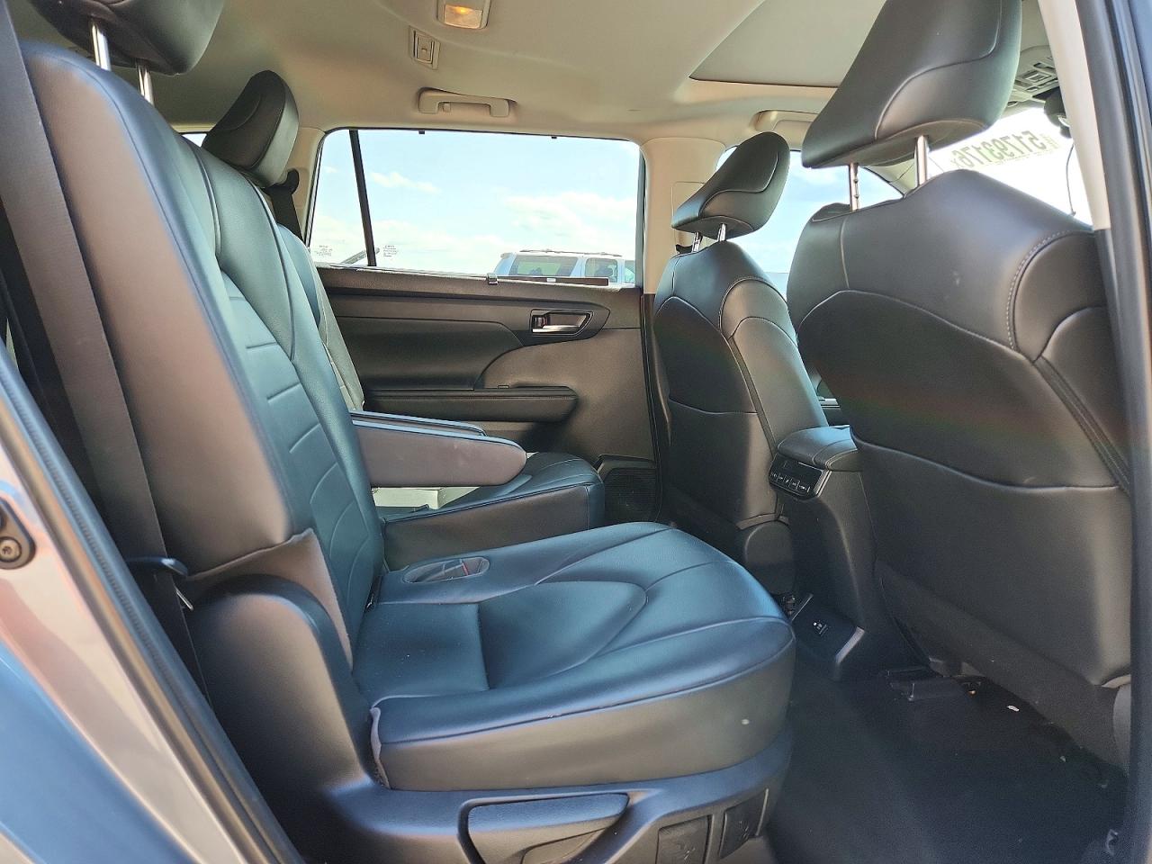 Toyota Highlander Xle