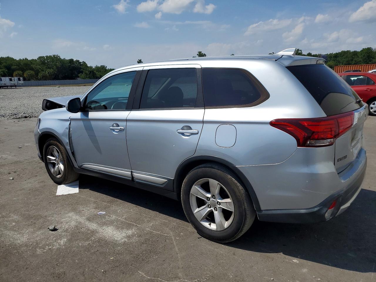 Mitsubishi Outlander Se