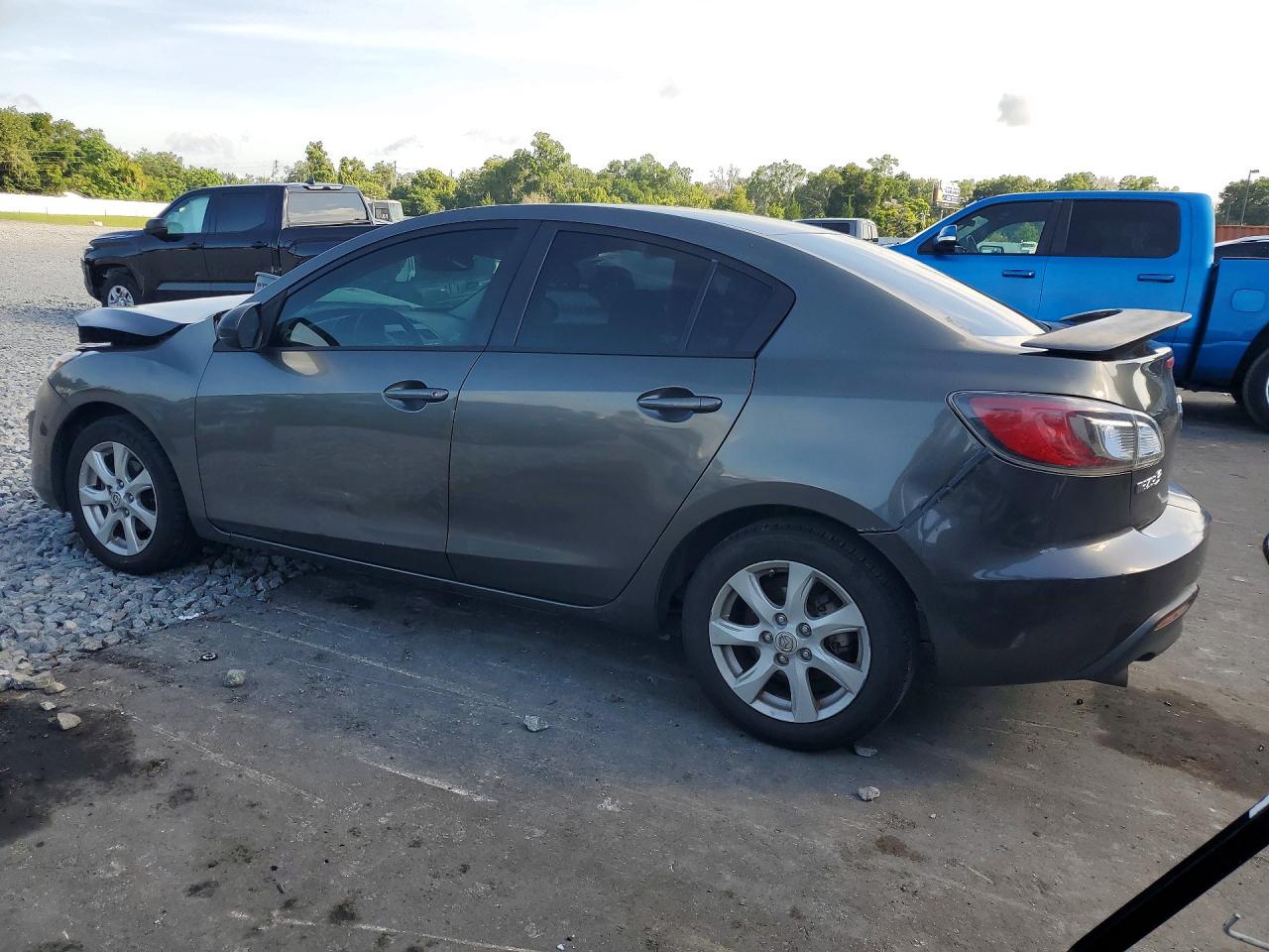 Mazda 3 I