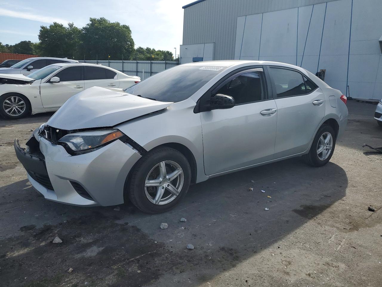 Salvage Toyota Corolla Image