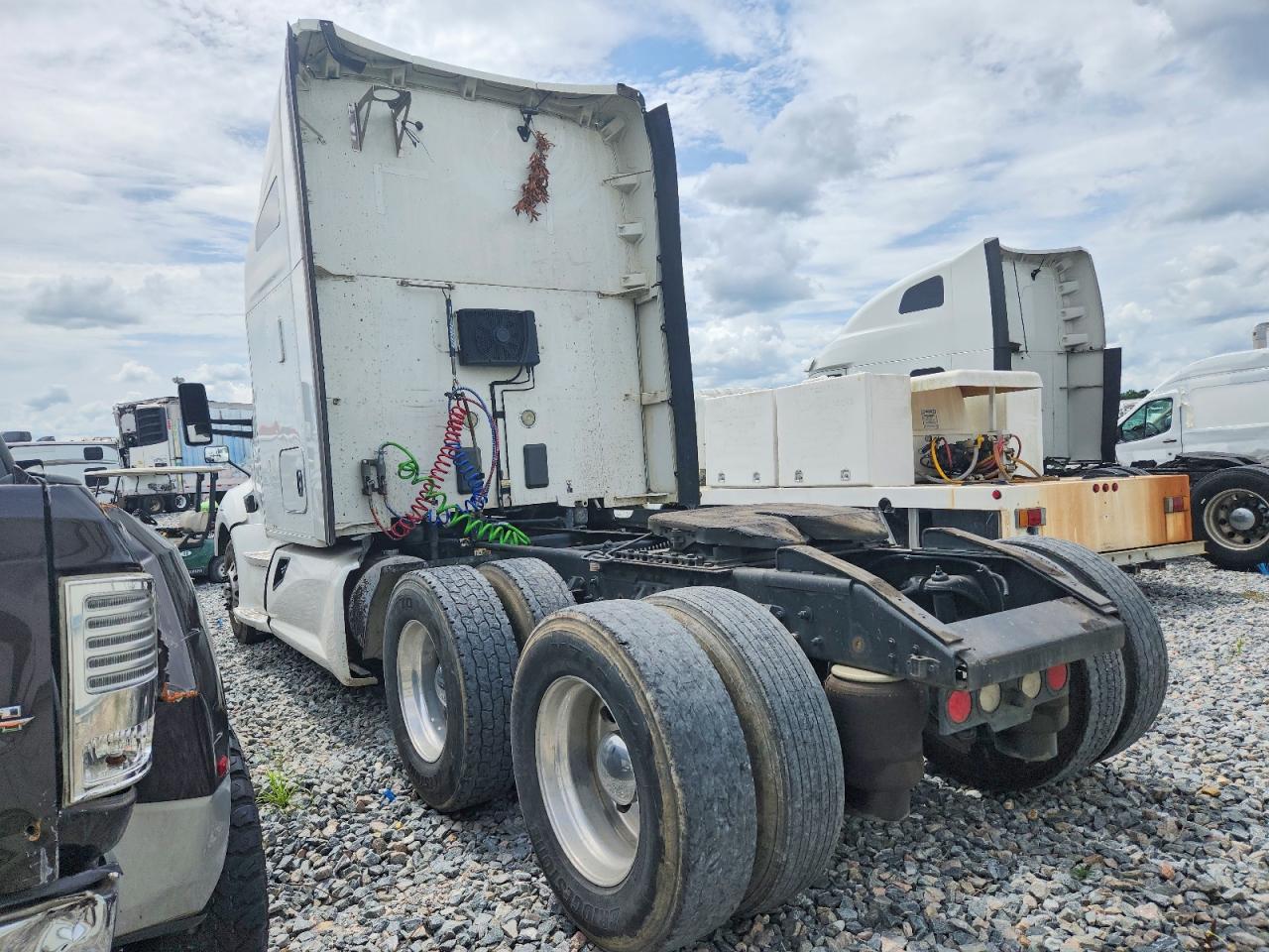 Kenworth Construction