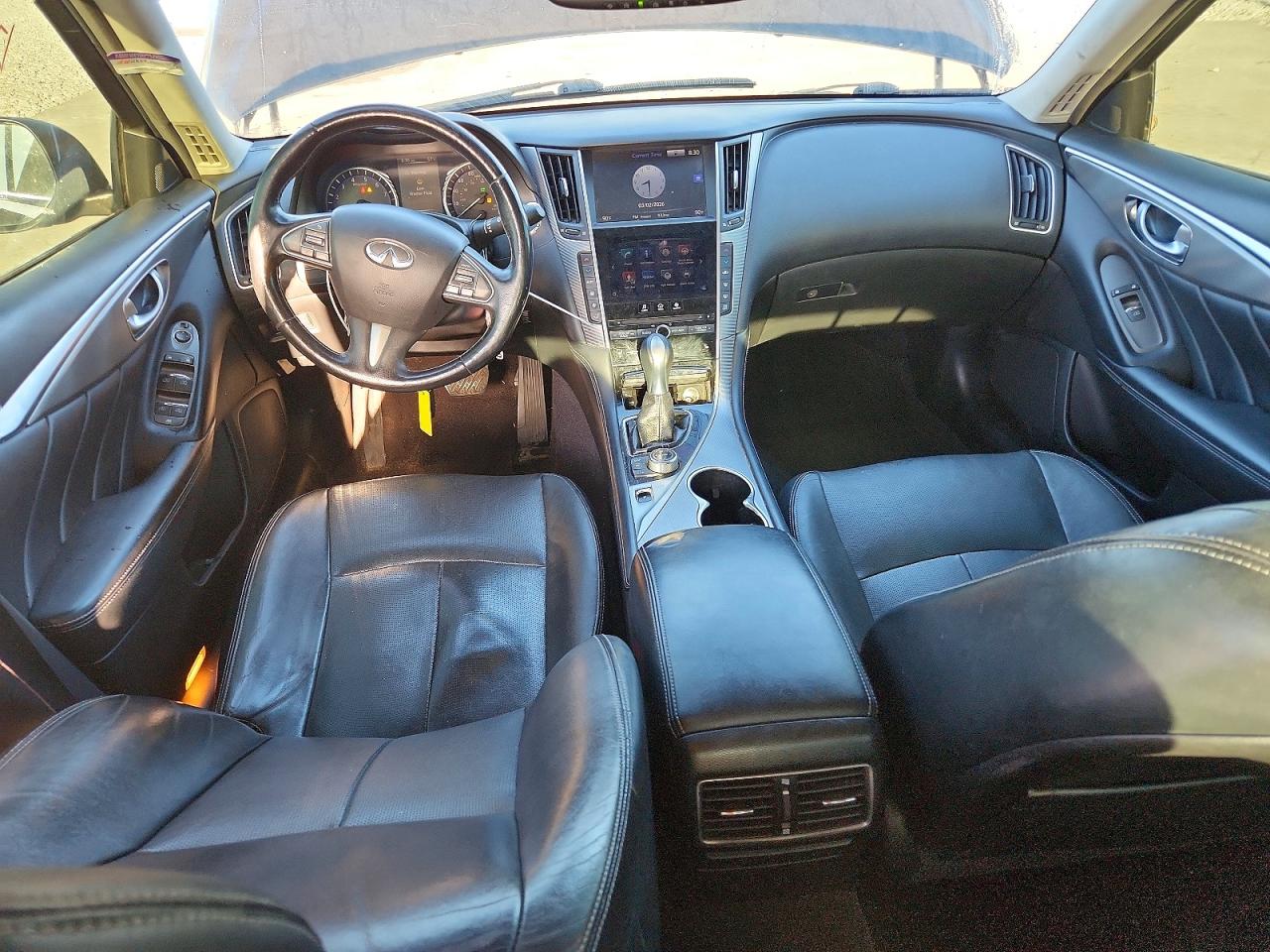 INFINITI Q50 Hybrid Premium
