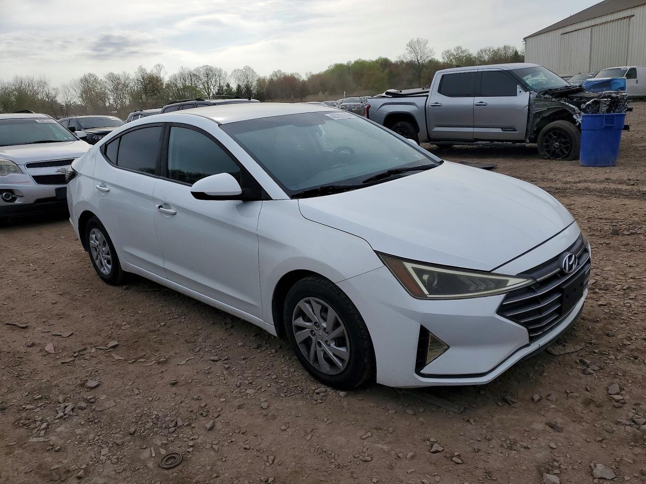 Hyundai ELANTRA Se