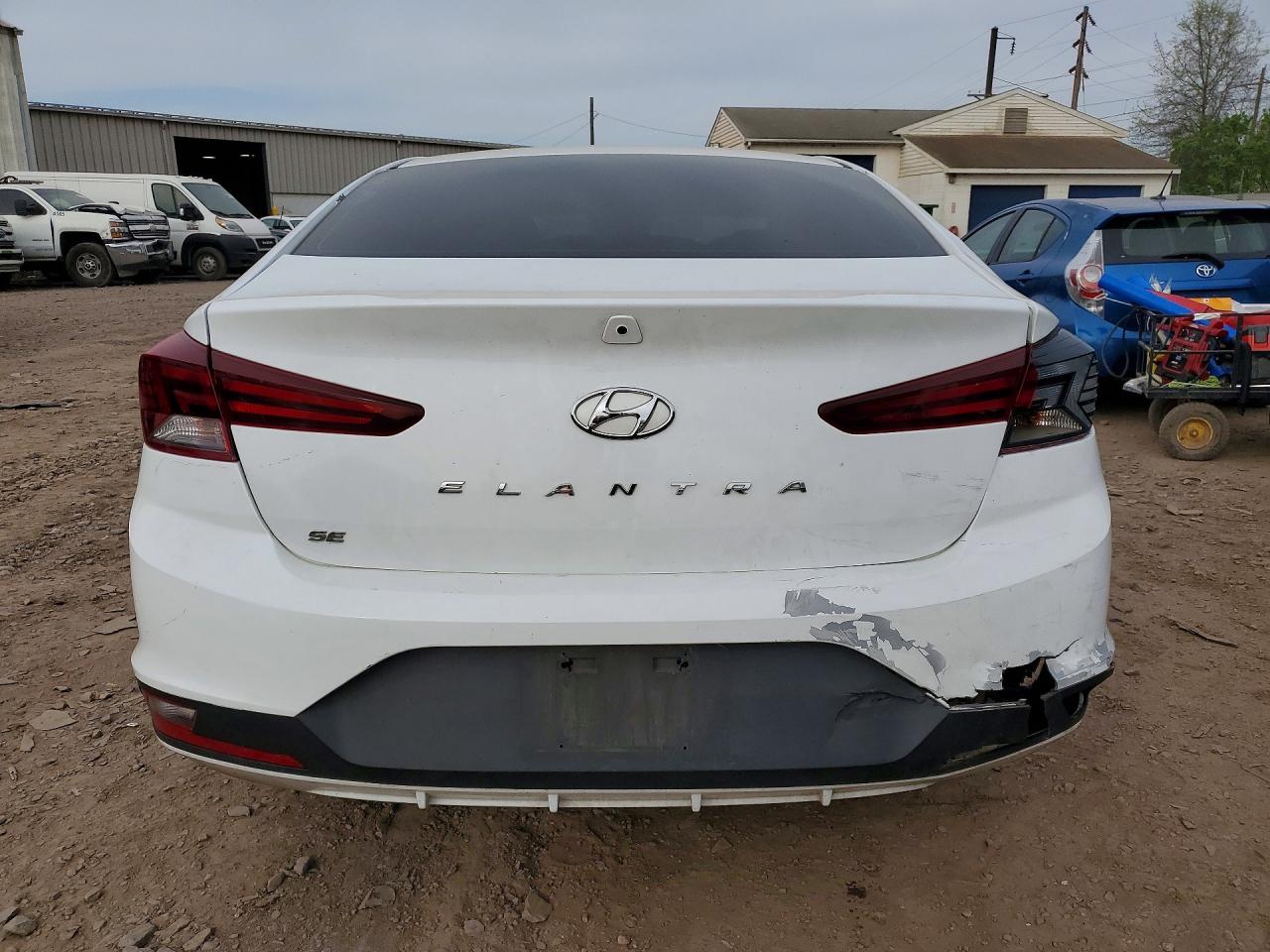 Hyundai ELANTRA Se