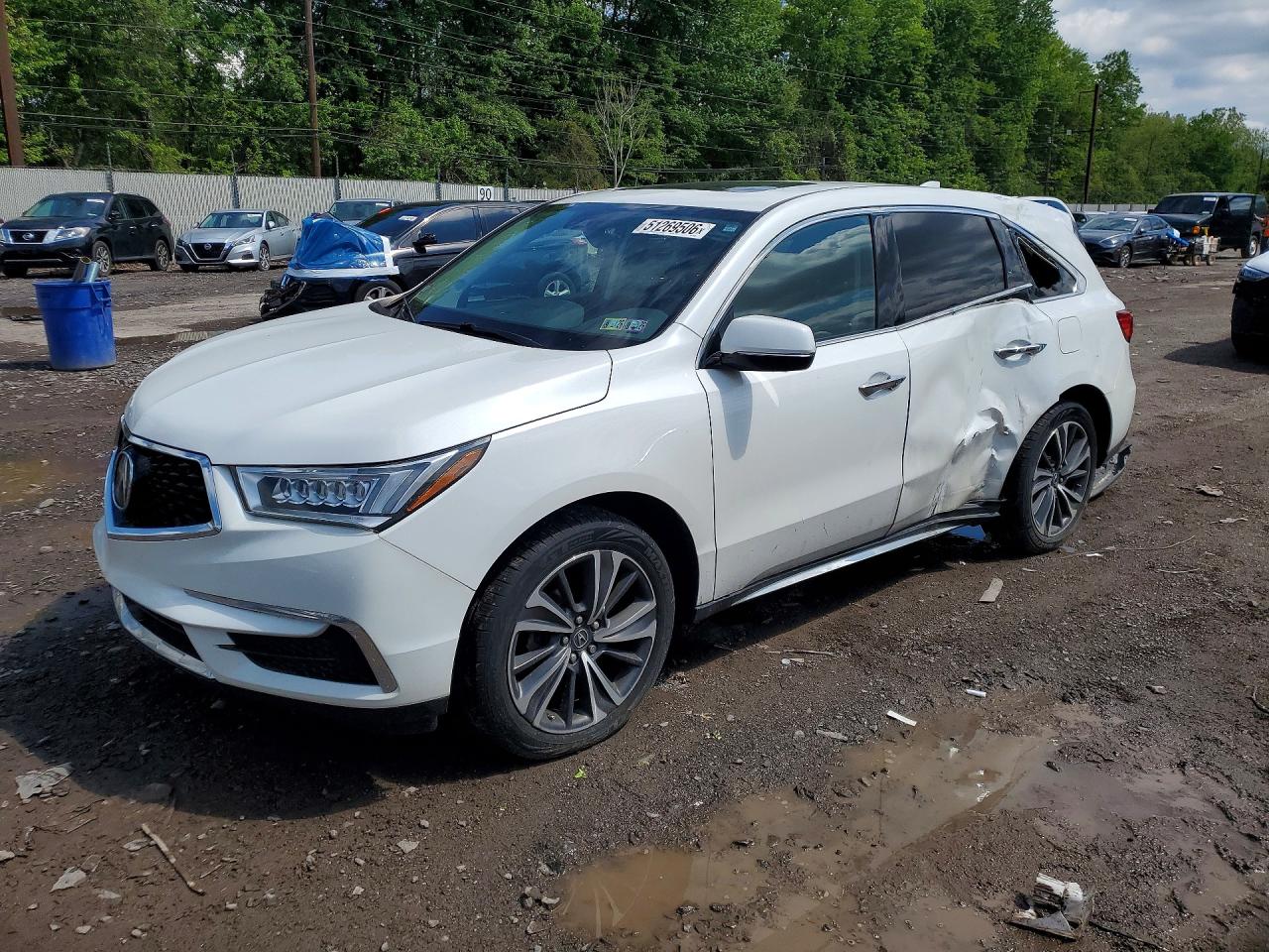 Salvage Acura MDX Image