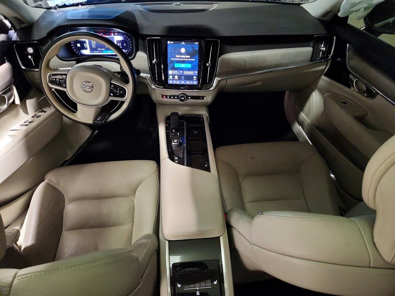 Volvo S90 Plus