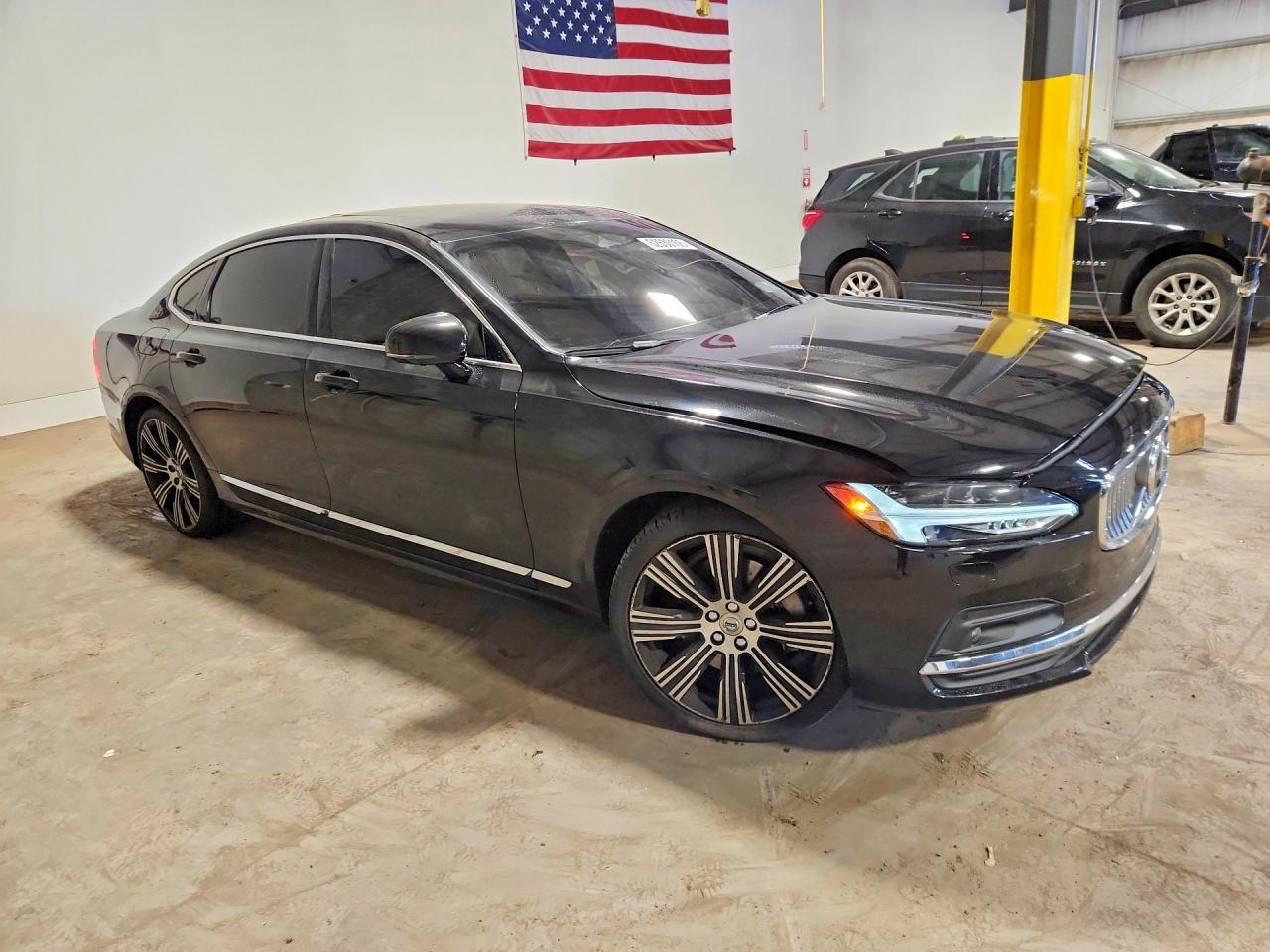 Volvo S90 Plus