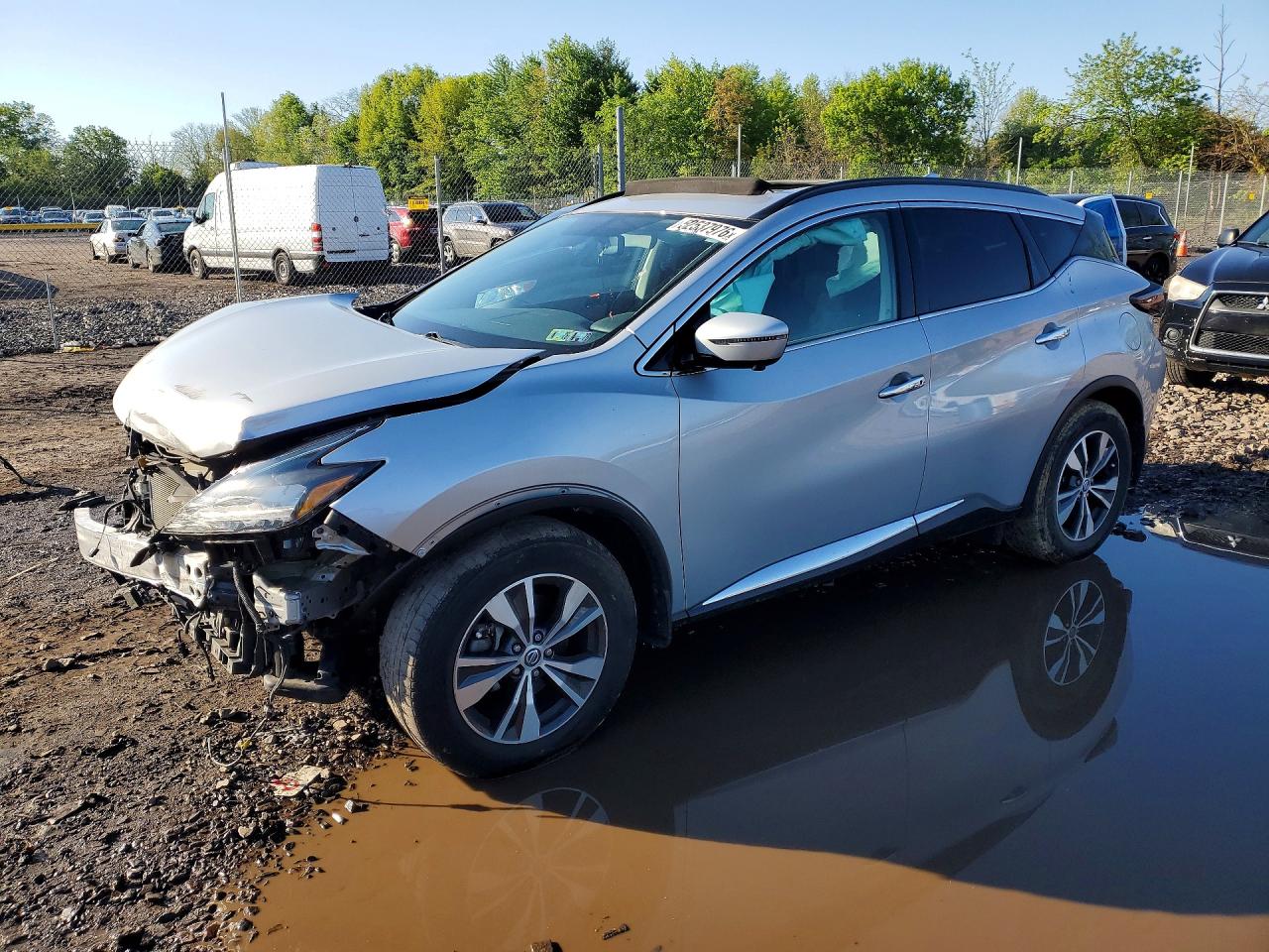Salvage Nissan Murano Image
