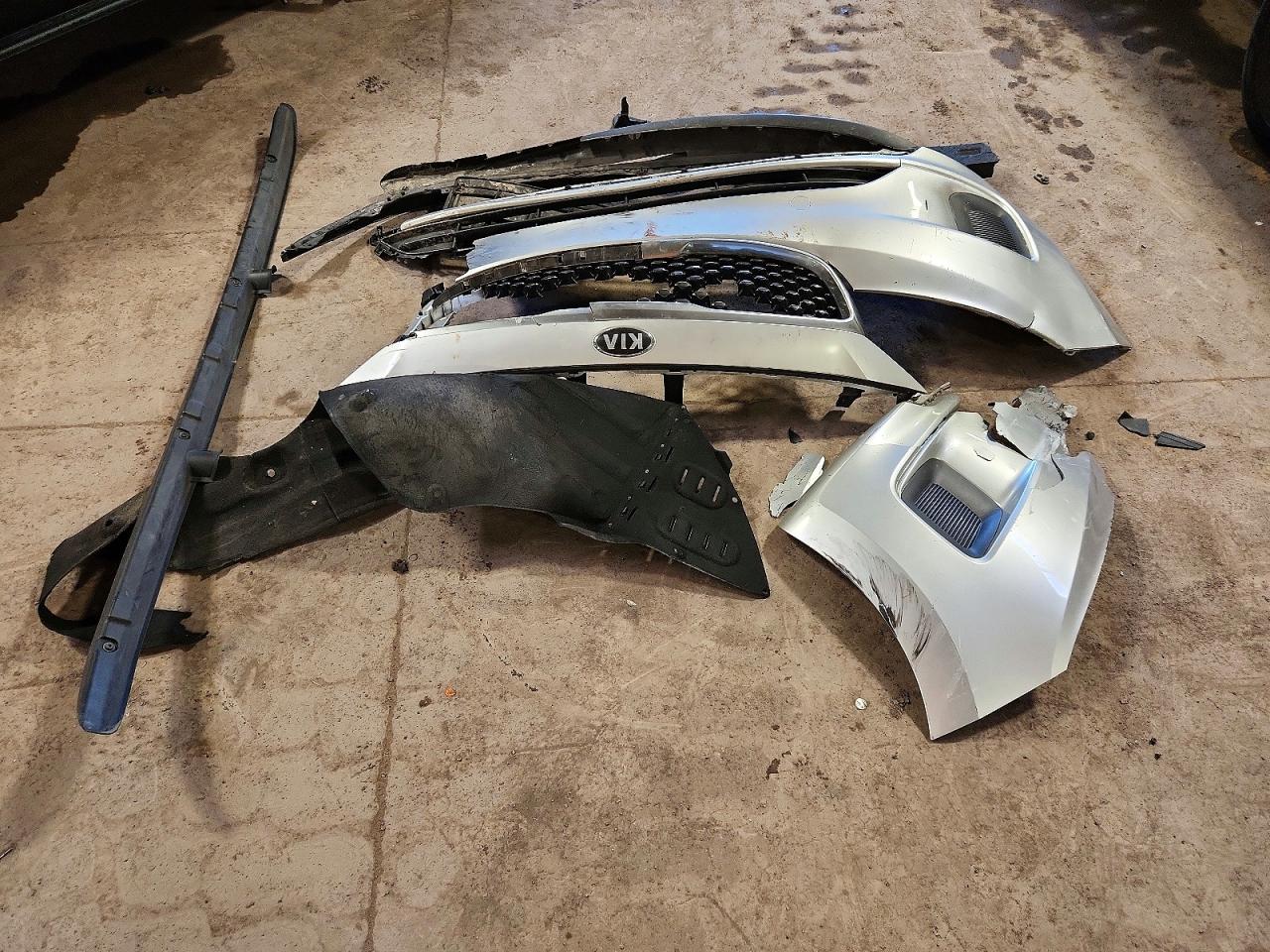 Kia Sedona Lx