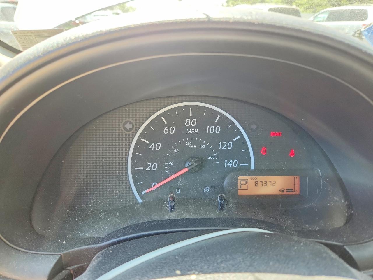 Nissan Versa 1.6 S