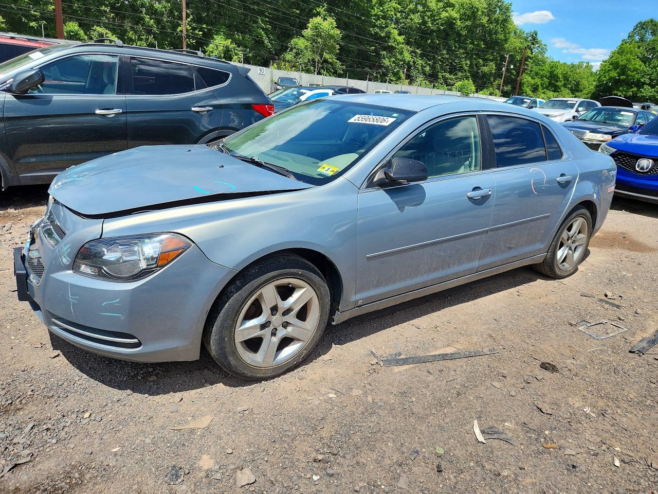 Salvage Chevrolet Malibu Image