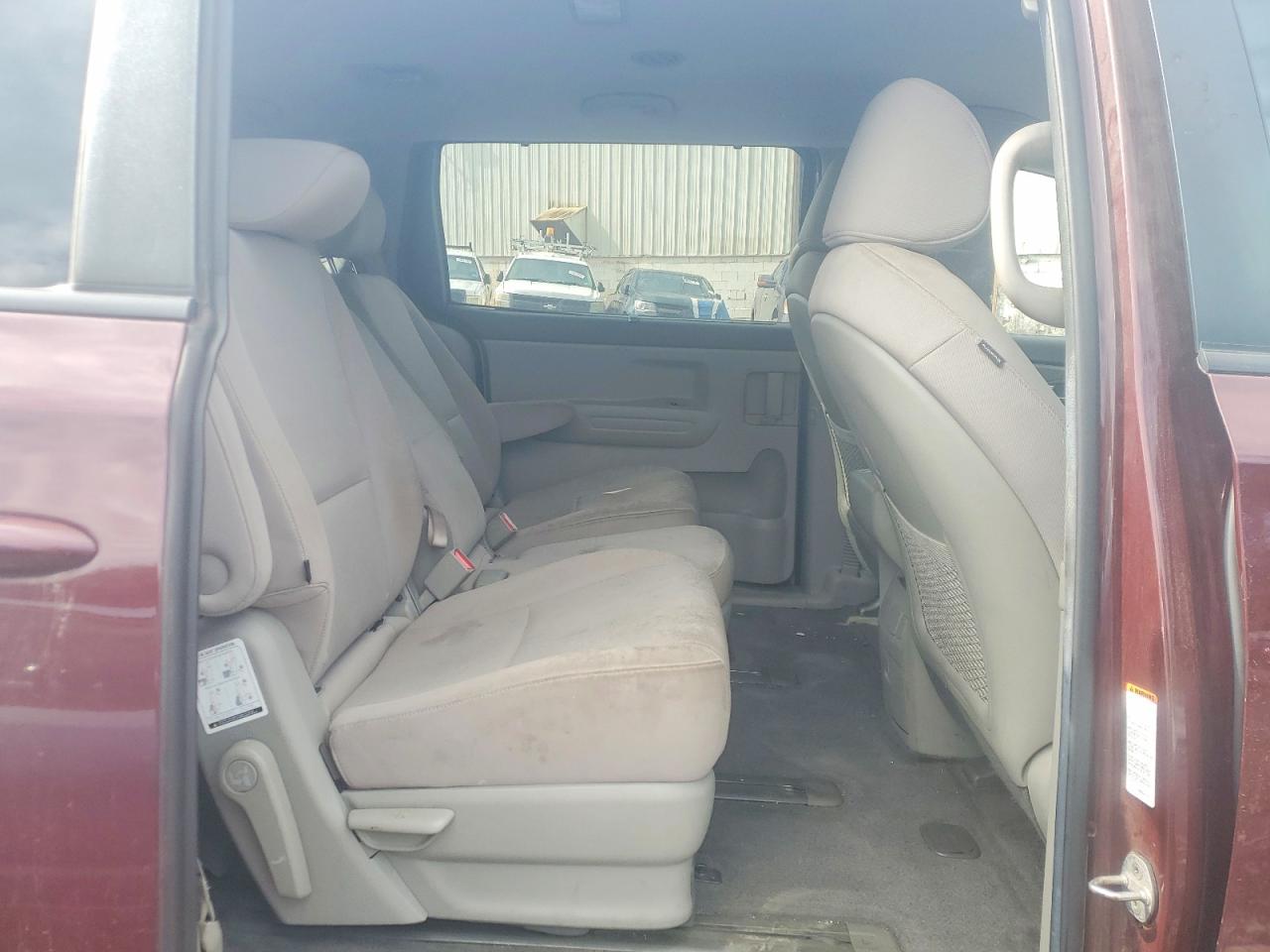 Kia Sedona Lx