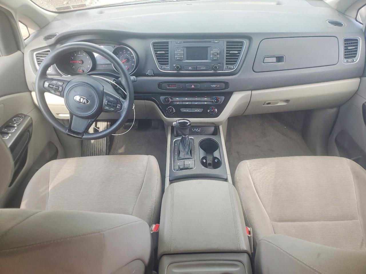 Kia Sedona Lx