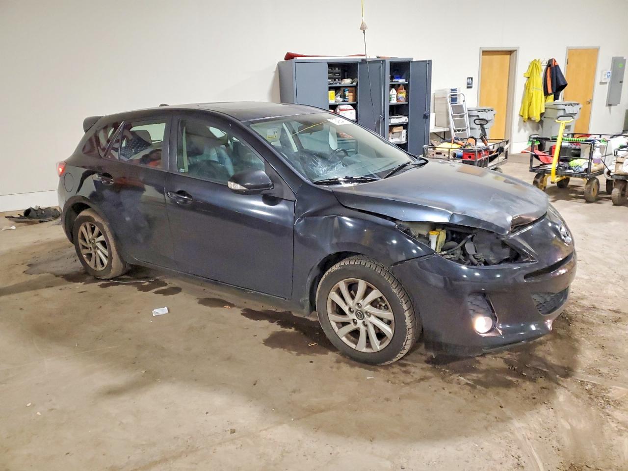 Mazda 3 I