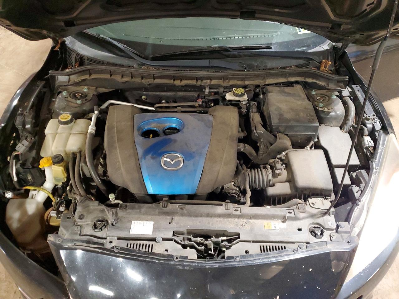 Mazda 3 I