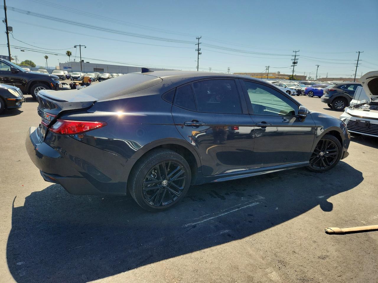 Toyota Camry Le