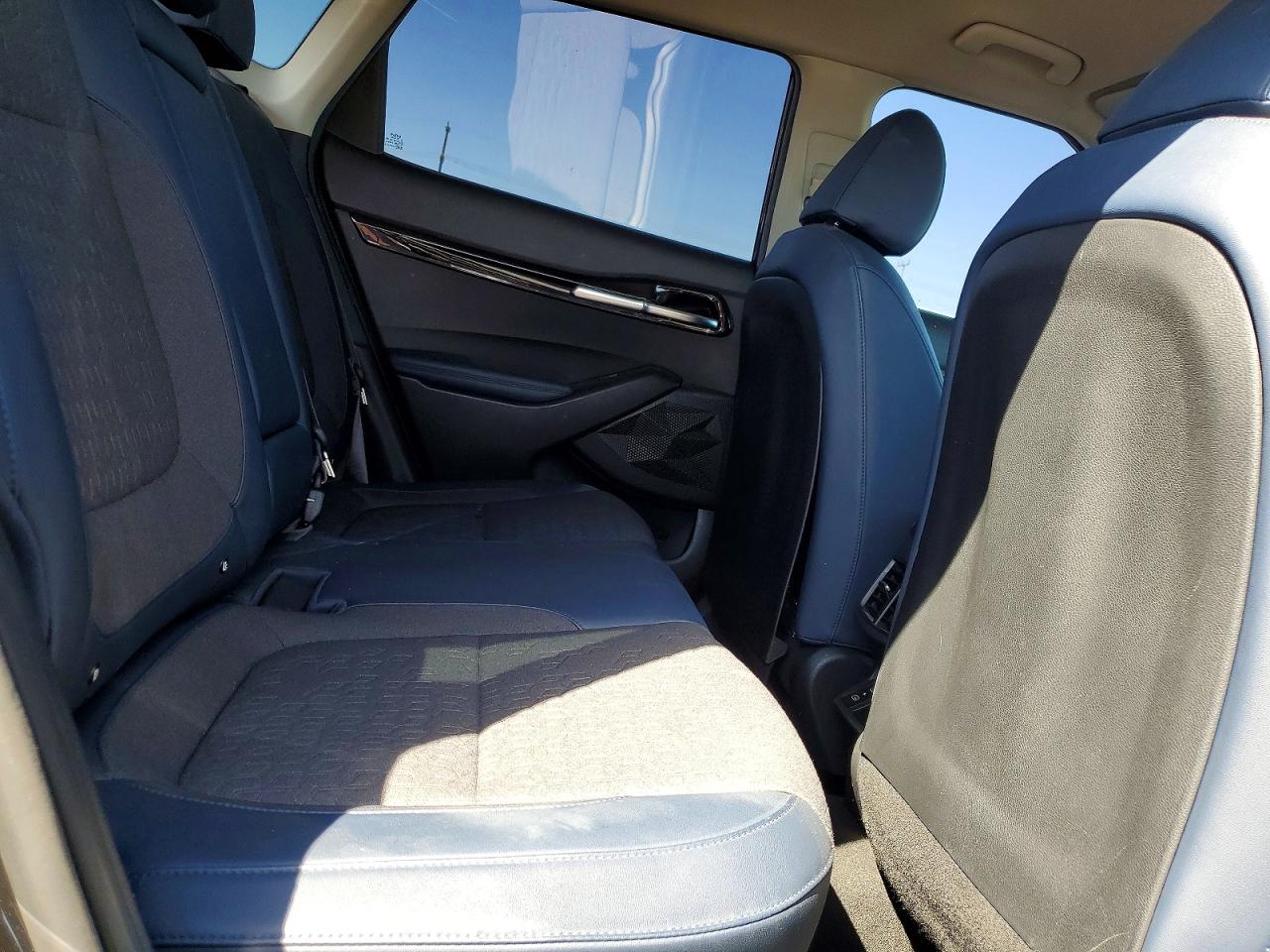 Kia Seltos S