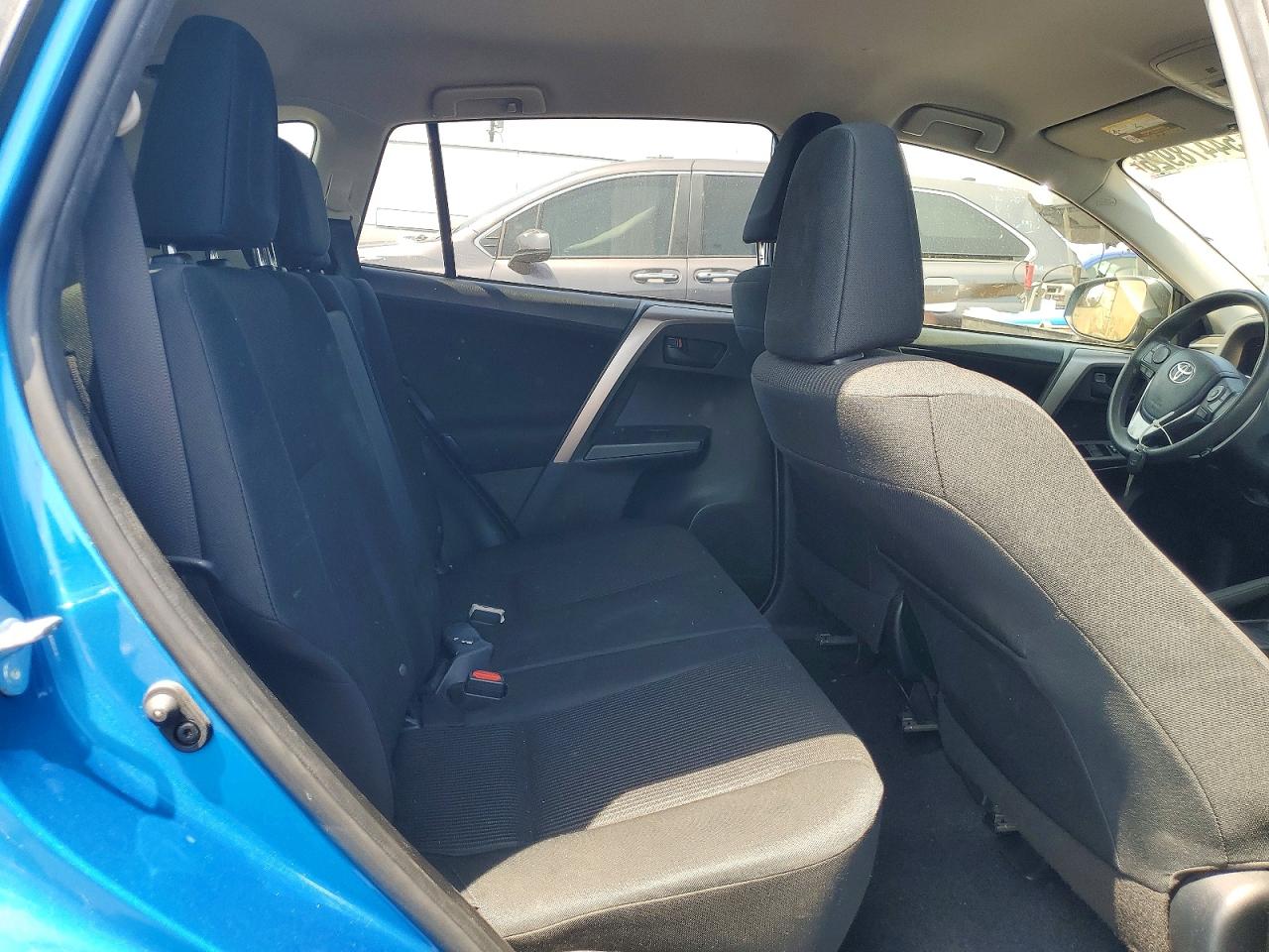 Toyota RAV4 Le
