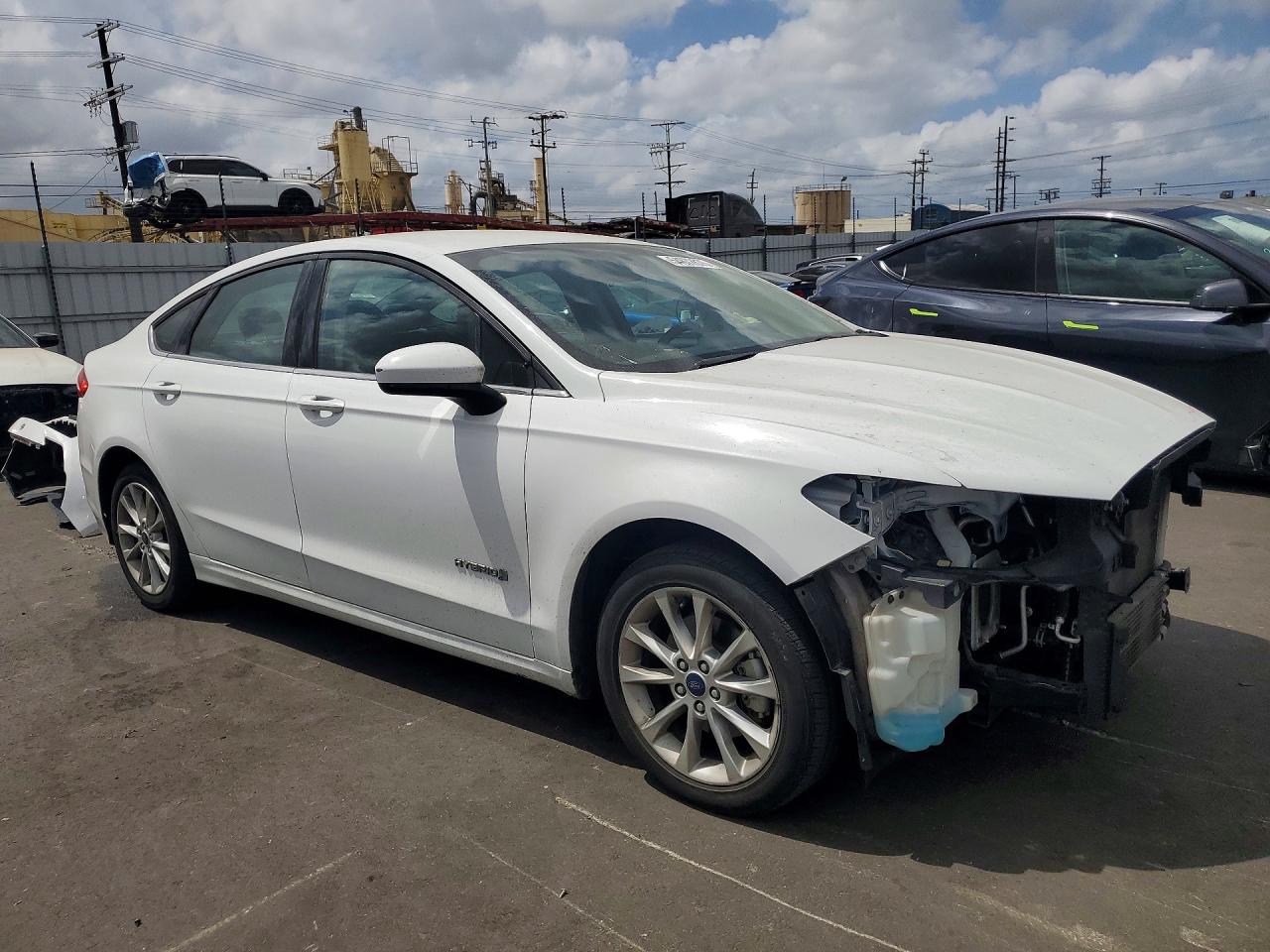 Ford Fusion Se Hybrid