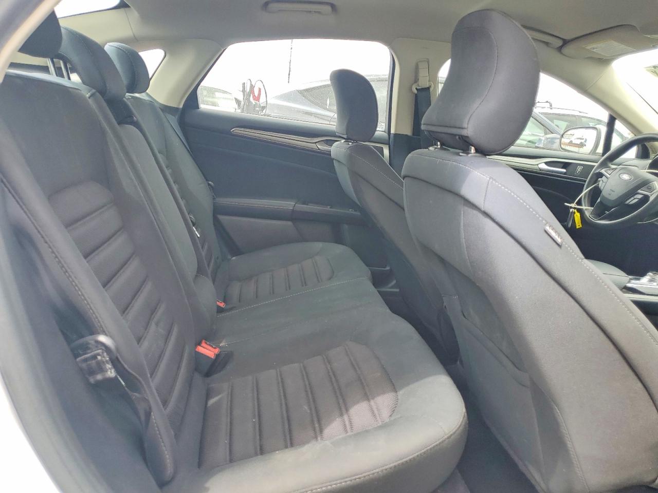 Ford Fusion Se Hybrid