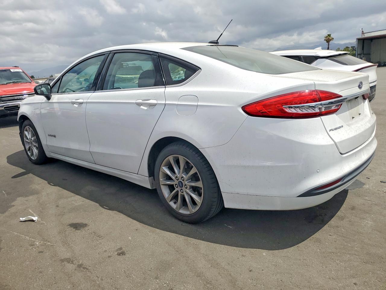 Ford Fusion Se Hybrid