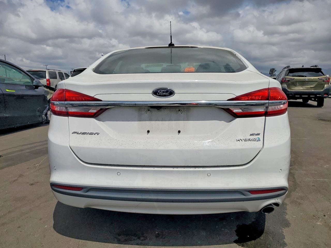 Ford Fusion Se Hybrid