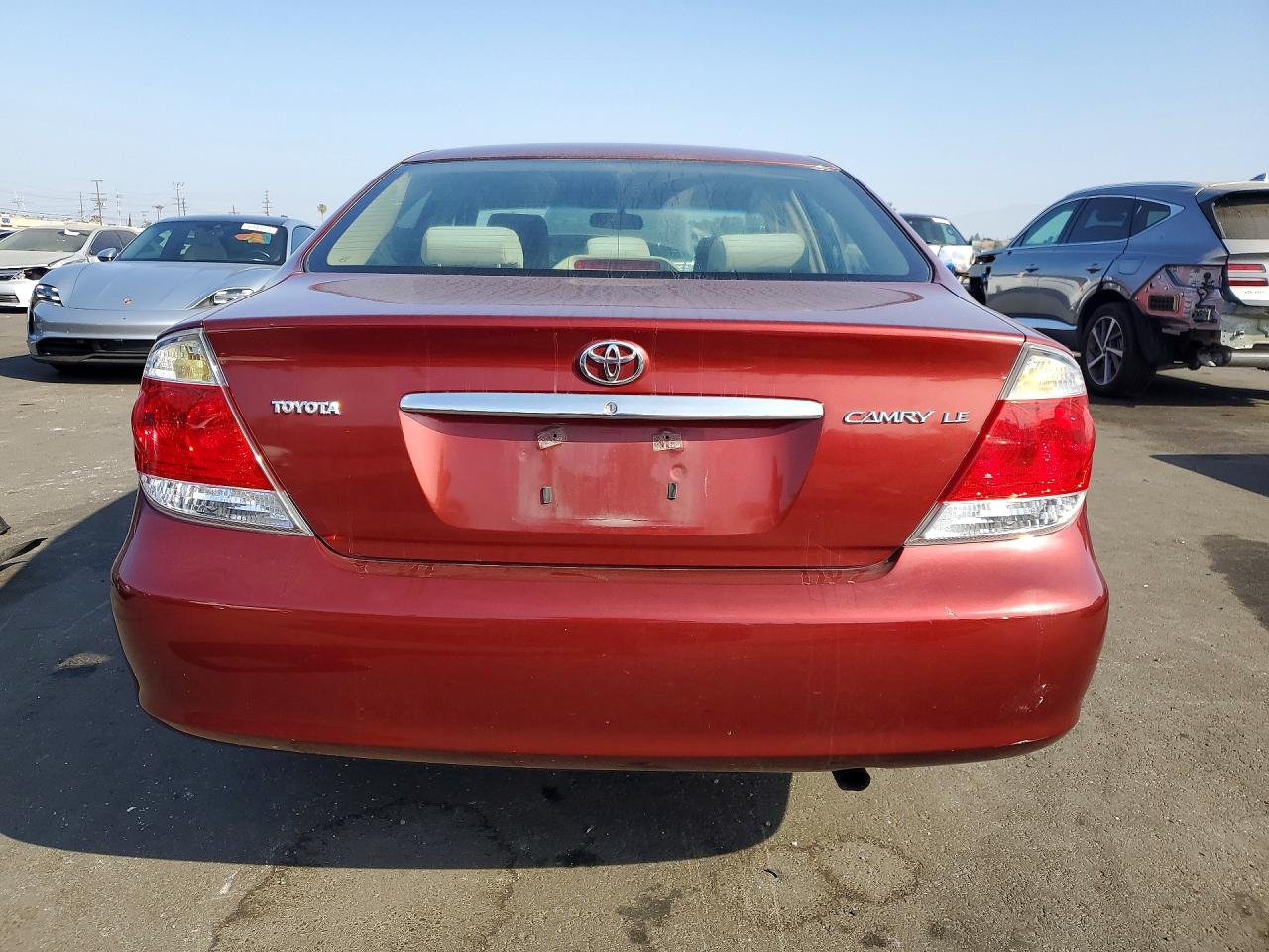 Toyota Camry Le