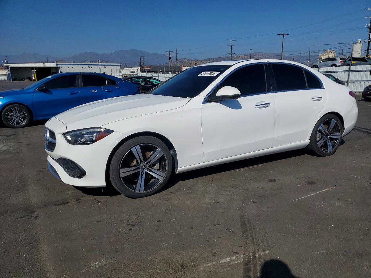 Salvage Mercedes-Benz C-Class Image