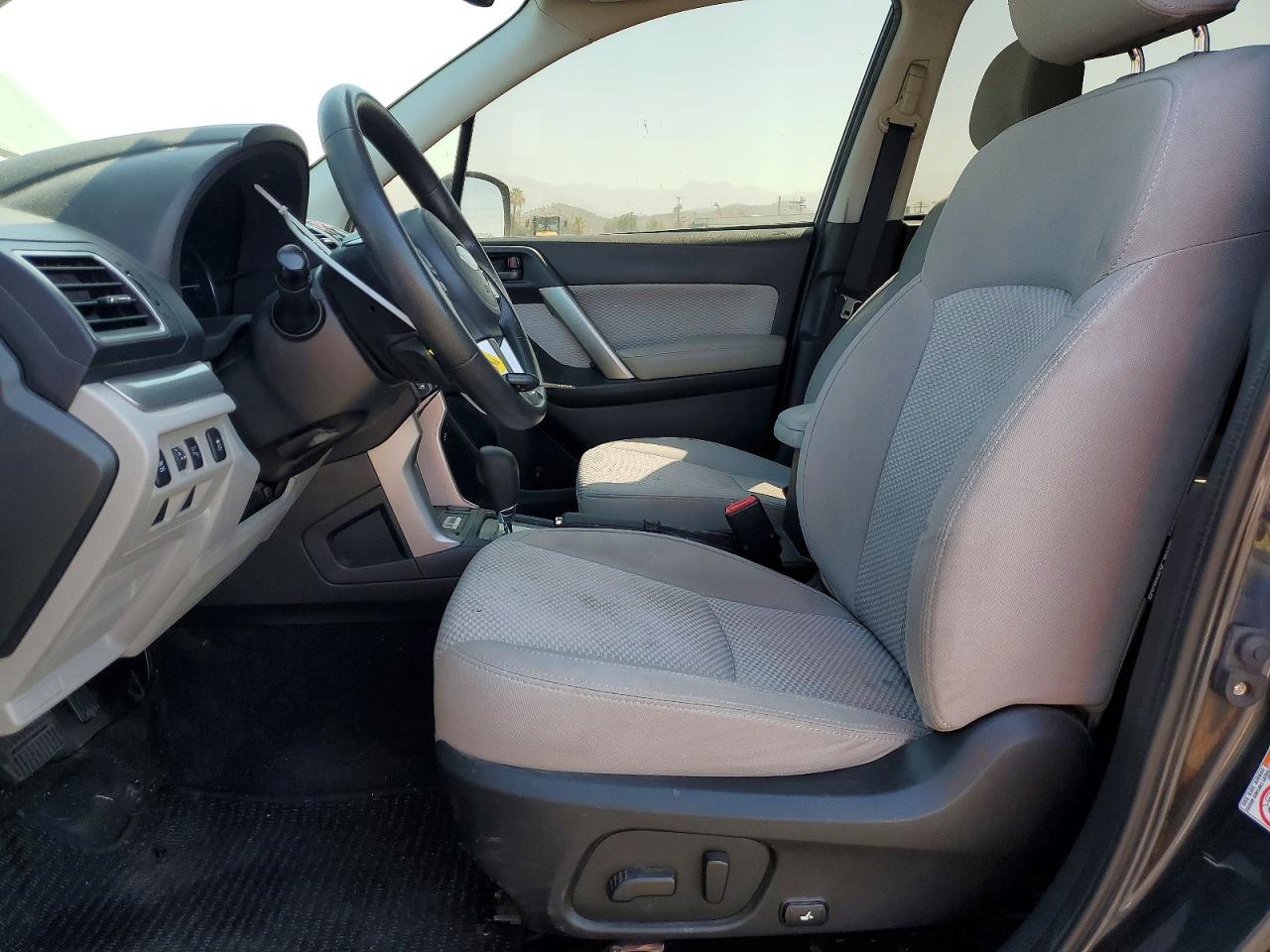 Subaru Forester 2.5i Premium